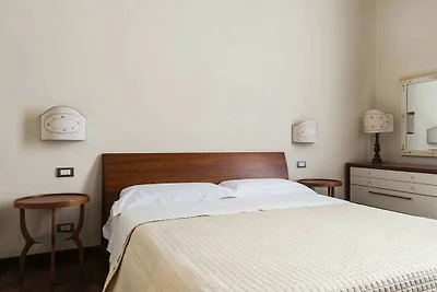 Grimaldi 8 Apartment