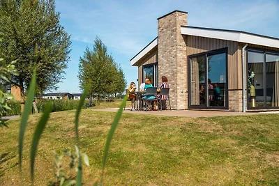 Chalet am Wasser für 6 in Kampen