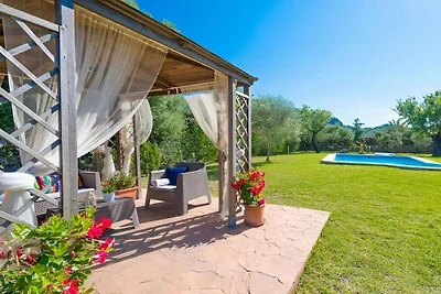 Hütte in Alcudia mit Schwimmbecken