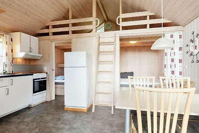 Cabina in campeggio vicino alla spiaggia