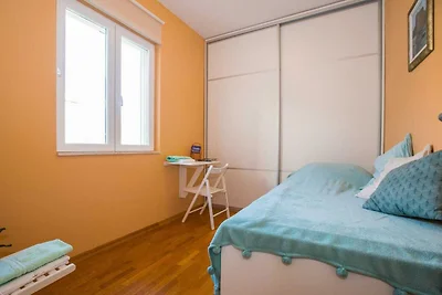 Apartment 3 beaches with free parking