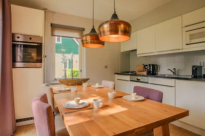 Moderner Bungalow mit privater Sauna