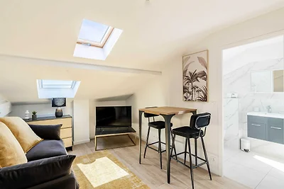 Gemütliche Wohnung - Helles Oberlicht - Zentr...