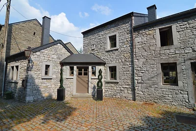 Lussuoso cottage ad Hamoir vicino al fiume