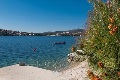 Apartments Happy Holiday - One Bedroom Apartm...