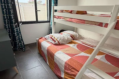 Villa mit Pool und Jacuzzi nahe Châteauneuf-d...
