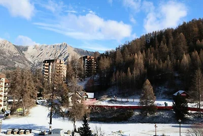 Ferienwohnung in Les Cembros mit Blick auf da...