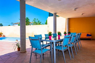 Huis in Muro met zwembad en barbecueplaats