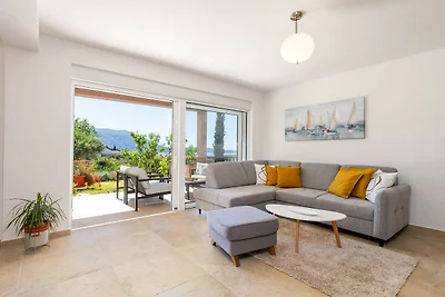 Apartment Bella Vista - Two Bedroom Apartment...