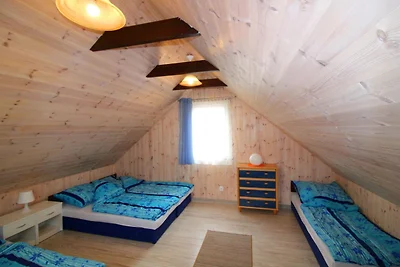 Zweistöckige Ferienhäuser mit 1 Schlafzimmer