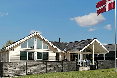 18 Personen Ferienhaus in Bogense