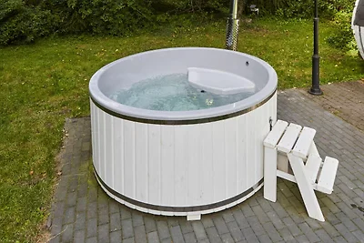 Komfortables Ferienhaus, Pool, Sauna,...