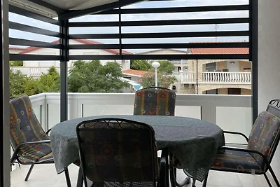 Apartment Vir 3