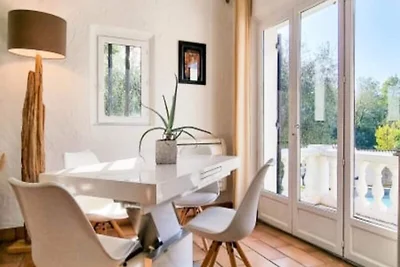 Maisons & Villas für 11 Personen