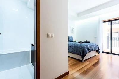 Wohnung in Luz mit Meerblick & Pools