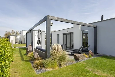 Moderne Lodge, zwei Badezimmer, 1 km vom Stra...