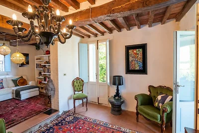 Maestosa villa in Umbria con giardino