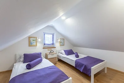 Villa Blue Sky - Three Bedroom Villa with...