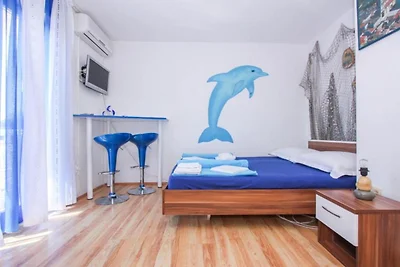 Peaceful Apartments With Style - Classic...