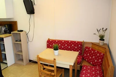 Mini-studio aan de valleizijde aan de voet va...