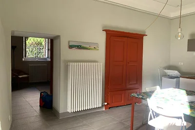 Appartamento con piccolo giardino Cannero...