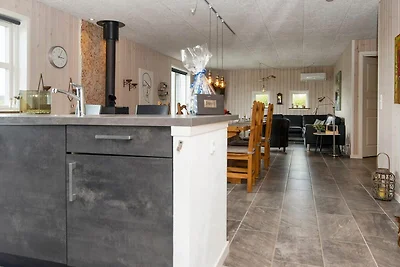 6 Personen Ferienhaus in Hemmet-By Traum