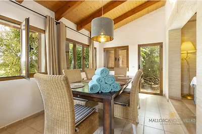 Villa Alejandra with private pool
