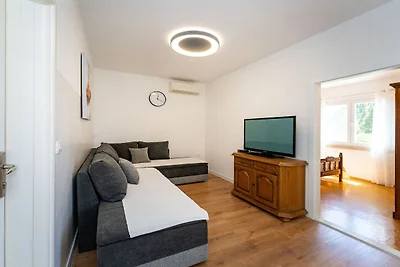 Comfort Villa Šolo - Comfort Two Bedroom Apar...