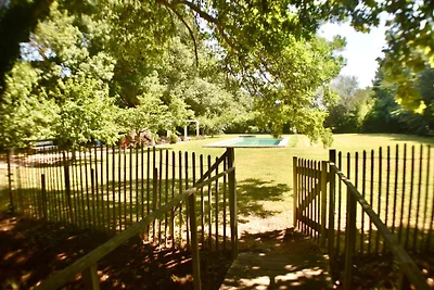 Elegante Bastide vicino ad Aix con piscina