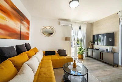 Ferienhaus in Podvrsje mit Meerblick