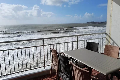 Apartment in Saint Gilles mit Meerblick