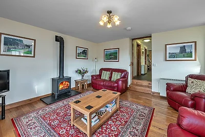 Cottage bij Cardigan Bay met bubbelbad