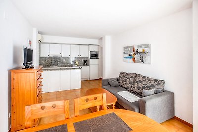 Schöne Ferienwohnung mit Balkon in Palamós