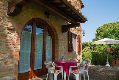 Rustikale Wohnung mit Garten und Pool