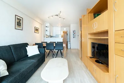Appartement, woonkamer met uitzicht op zee