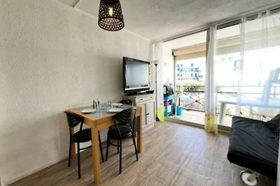 Apartment in Grau du Roi in Strandnähe
