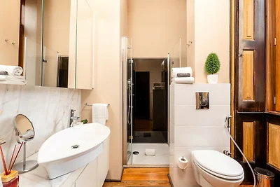 Geräumiges, modernes Apartment in Porto