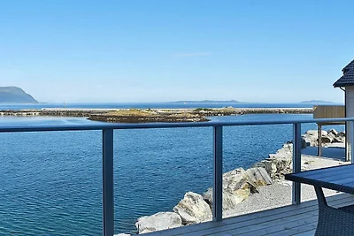 10 Personen Ferienhaus in Brattvåg