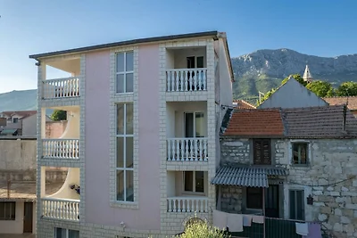 Kastel Gomilica Cozy and Stylish Apartments n...