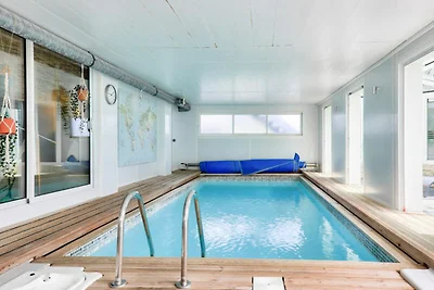 Apartment am Fluss Pénérf mit Pool