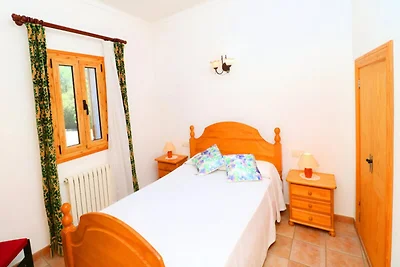 Haus in Campos mit Pool in der Nähe von Es...