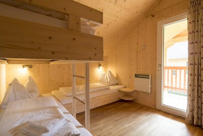 Ruim chalet met infraroodsauna