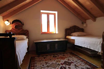 Villa Dol-Three Bedroom Villa with Pool