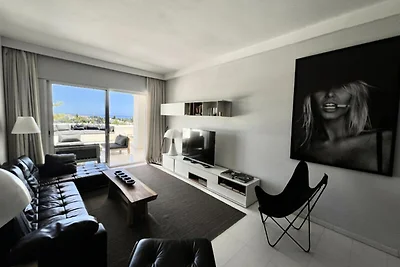 Apartment in Marbella mit Meerblick
