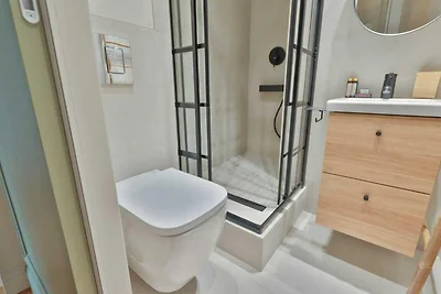 Appartamento moderno - 1 camera da letto/4 po...