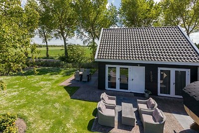 Familiehuis met ideale ligging, prive terras,...