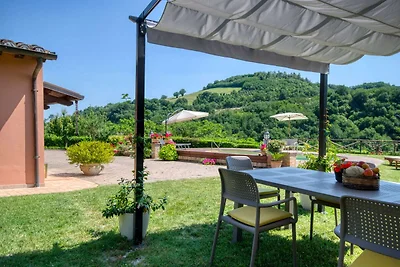 Splendida villa a Urbino con Piscina privata