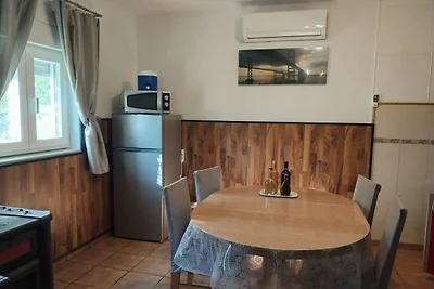 Holiday Home Višnja - Two Bedroom Holiday Hom...