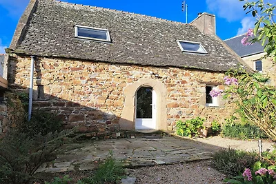 Granieten stenen huis – Guimaec