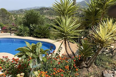 Villa moderna a Benigembla con piscina...